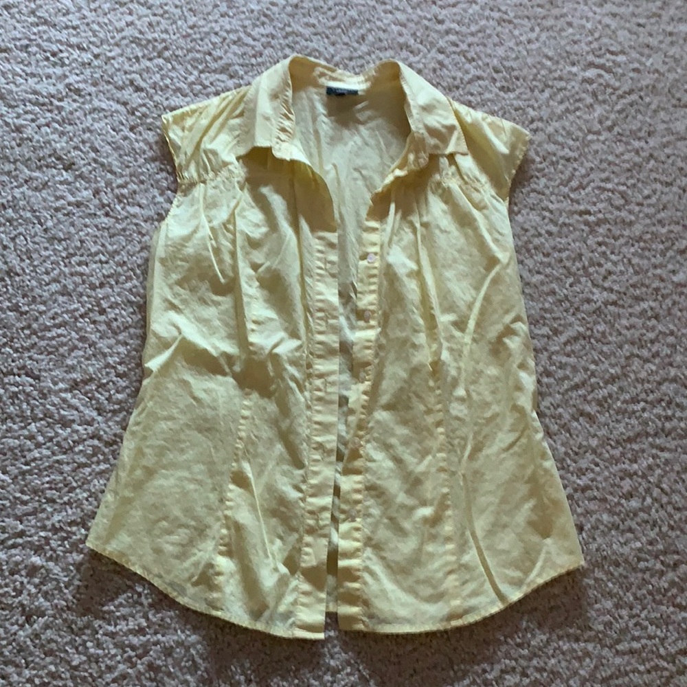 EUC button up sleeveless blouse